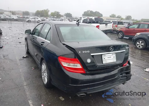 2009 Mercedes-Benz C 300 Luxury 4Matic/Sport 4Matic из США, поврежденный, VIN WDDGF81X39F245754